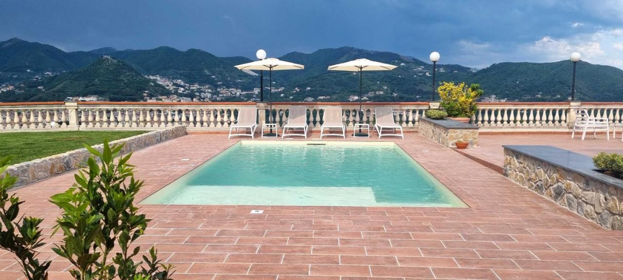 Villa Marina Cava deʼ Tirreni Exterior foto